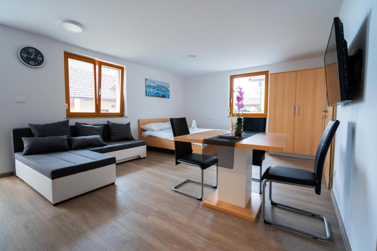 Pjagodic Apartments & Wellness Cerklje na Gorenjskem Exteriör bild