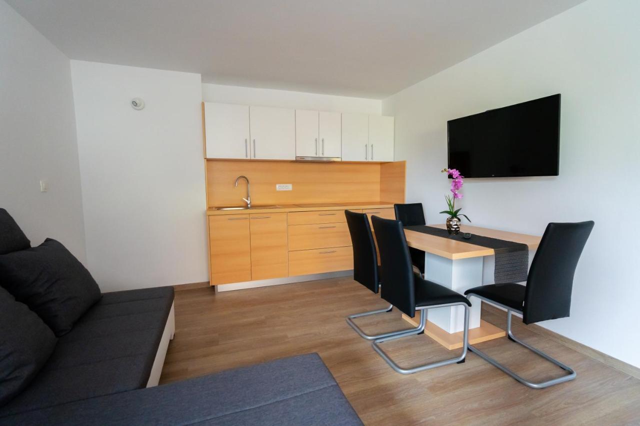 Pjagodic Apartments & Wellness Cerklje na Gorenjskem Exteriör bild